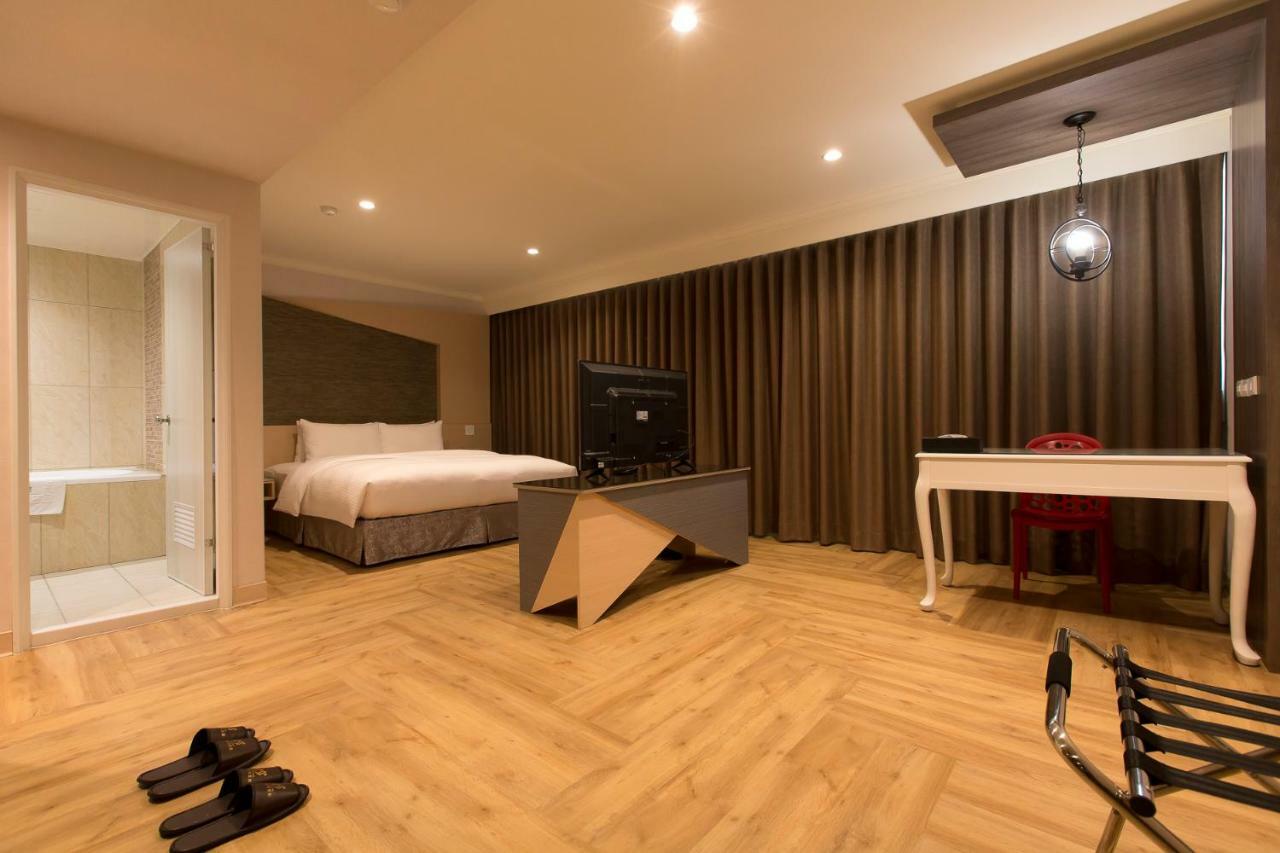 The Cloud Hotel Csupej Kültér fotó